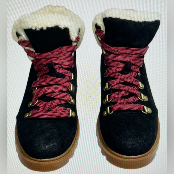 SOREL Ainsley Conquest Weatherproof Shearling Lined Cold Weather Boots - Picture 5 of 9